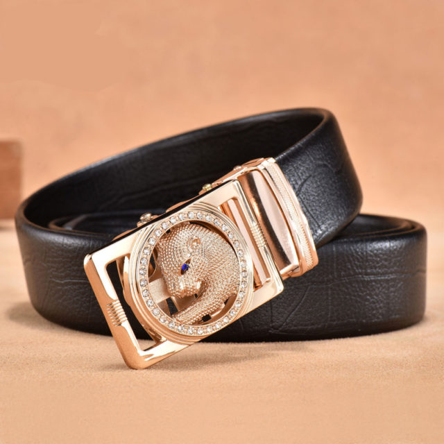 Men's Luxury Leather Belt.  Leopard Or Wolf Buckle