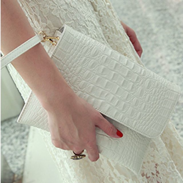 Women Envelope Evening Clutch Bags White Crocodile Pattern Lady Genuine Leather Shoulder Bags Crossbody Purses & Handbags A052