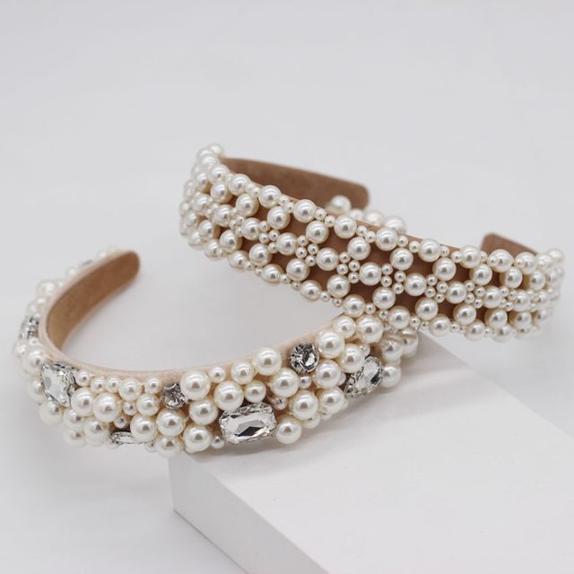 CN Baroque Rhinestone Jeweled Hairband For Women Elegant Velvet Ladies Crystal Pearl Sponge Headbands Girls Hair Accessories